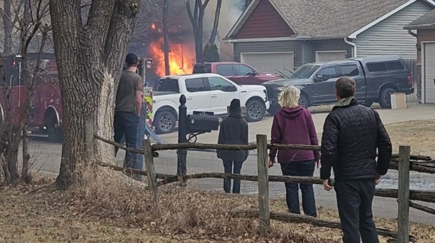 Plane crash reported in Brooklyn Park