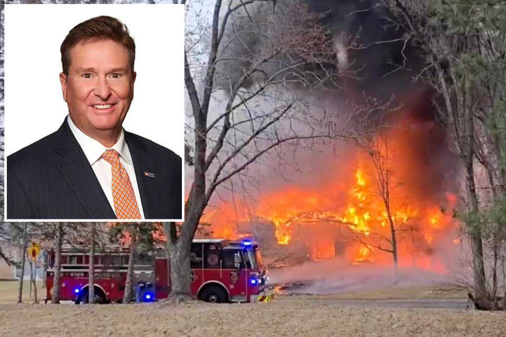 US Bank executive believed to be dead following plane crash near…