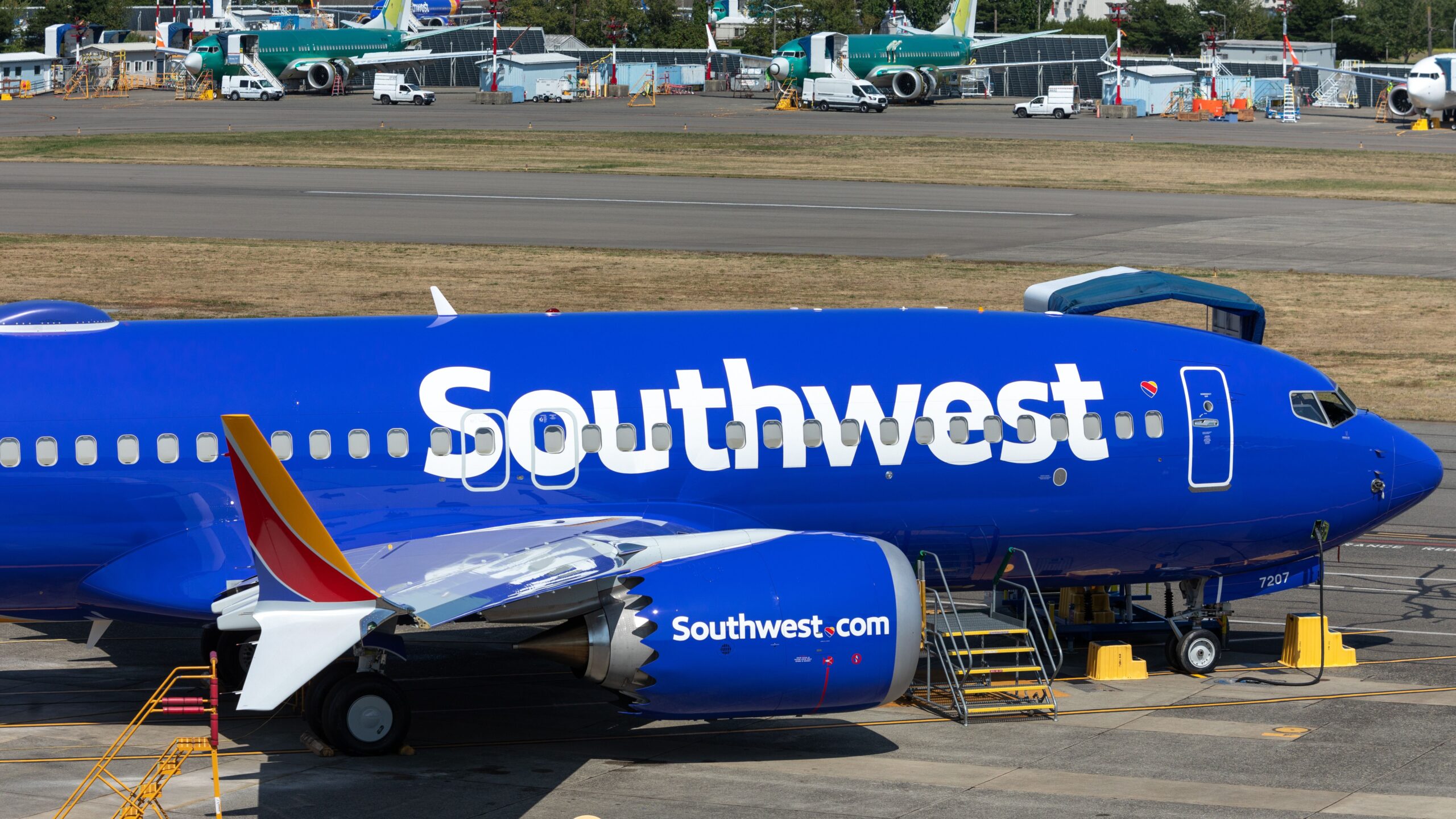 Boeing Delivers 130 Commercial Planes In First Quarter