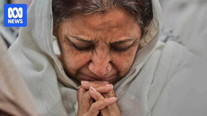 Air India crash remains handed to relatives, second black box found