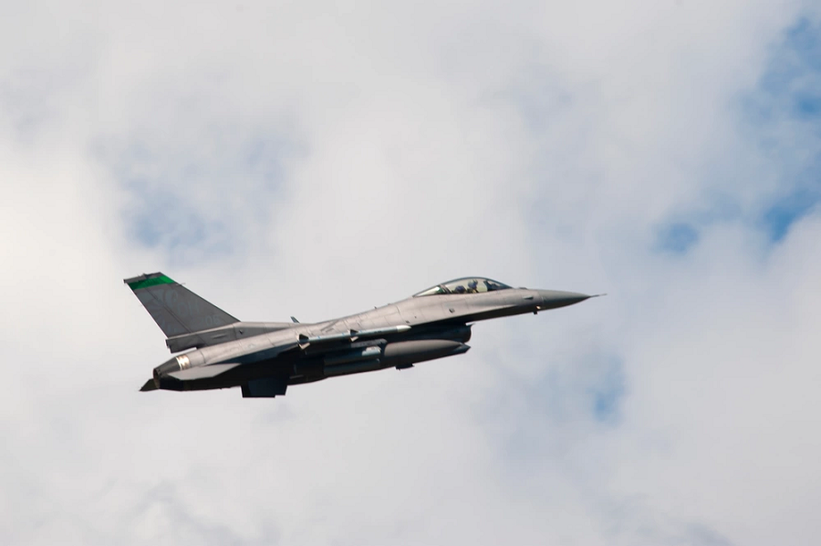 Fighter Jet Intercepts Plane Over Bucks County – New Hope Free Press