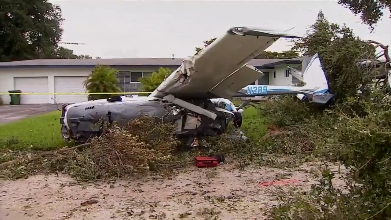 911 calls capture panicked neighbors as they witness Cessna plane crash in Pembroke Pines – WSVN 7News | Miami News, Weather, Sports