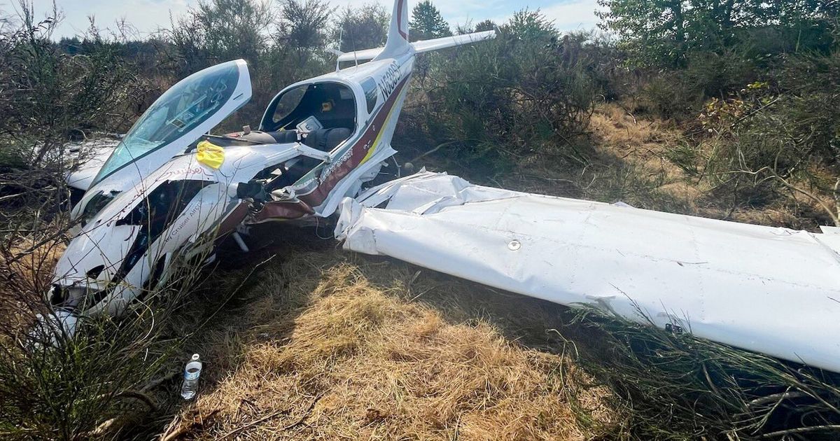 Pierce County plane crash leaves 2 with minor injuries