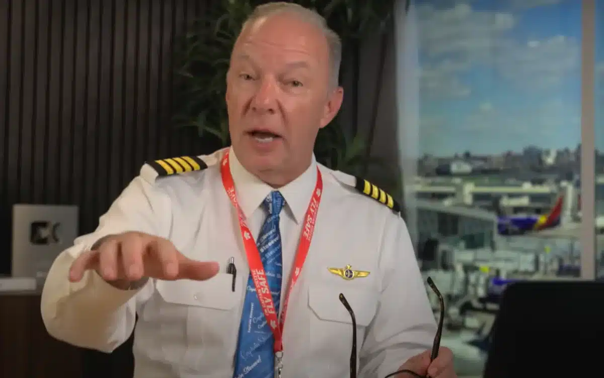 Commercial airline pilot reveals why the plane feels like it’s sinking after takeoff