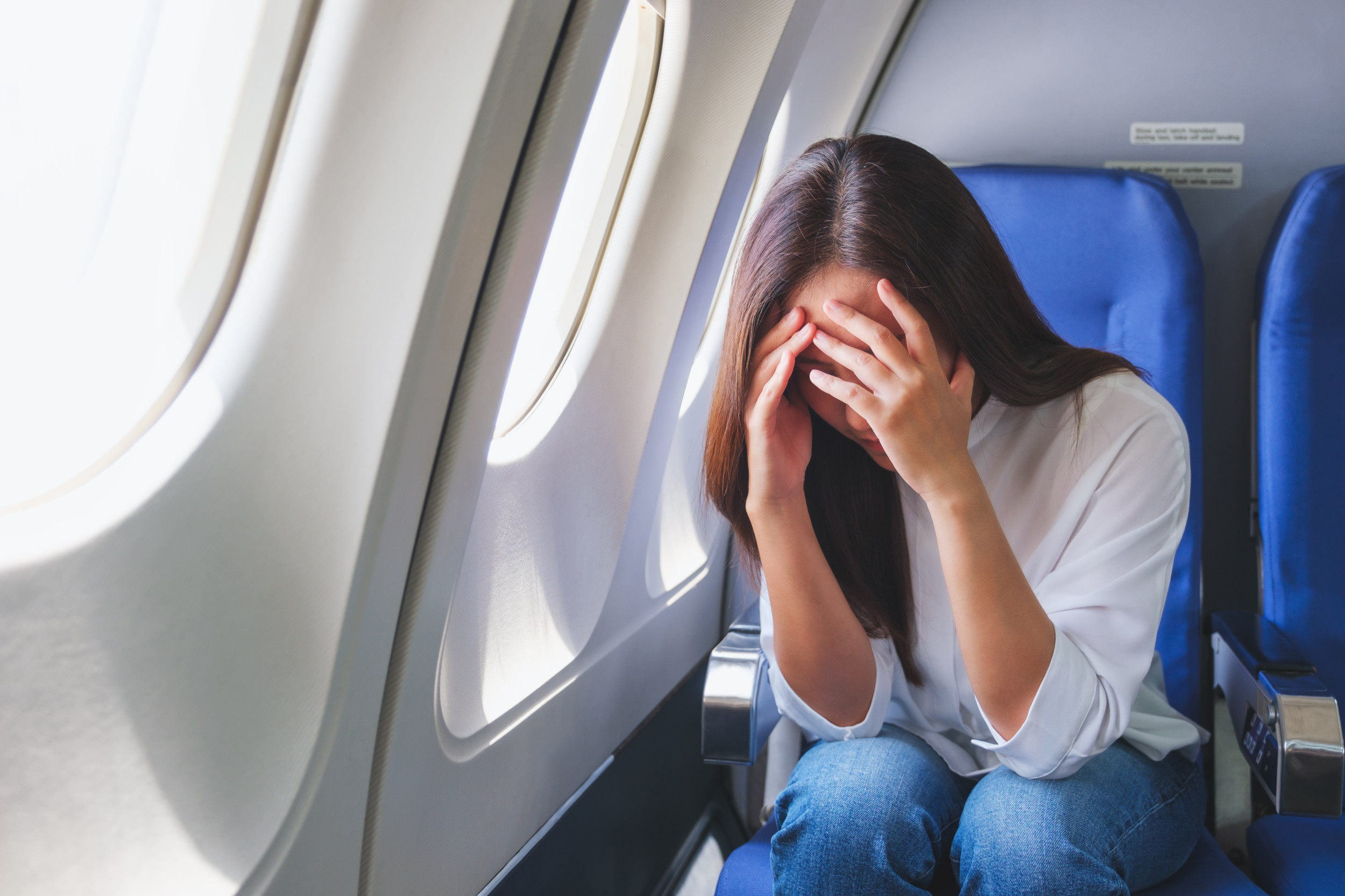 Passenger swaps plane seat with couple—couldn’t predict what it led to